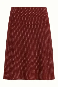 Border Skirt Close-Up